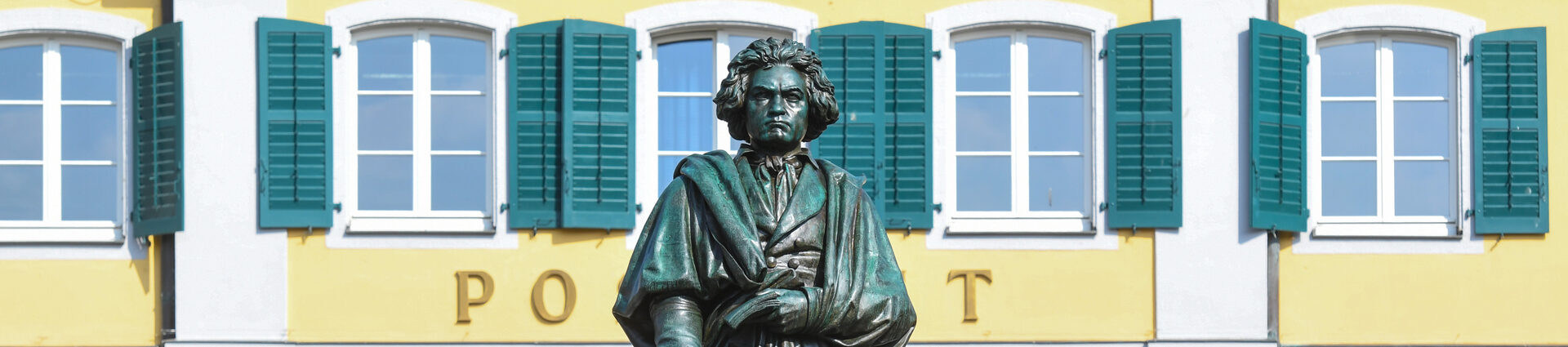 Nach monatelanger Restaurierung wurde das Beethoven-Denkmal Anfang Juli wieder an seinen angestammten Platz aufgestellt